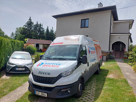 Izolace stropu dvoupatrového rodinného domu v Nechánicích u Sulic